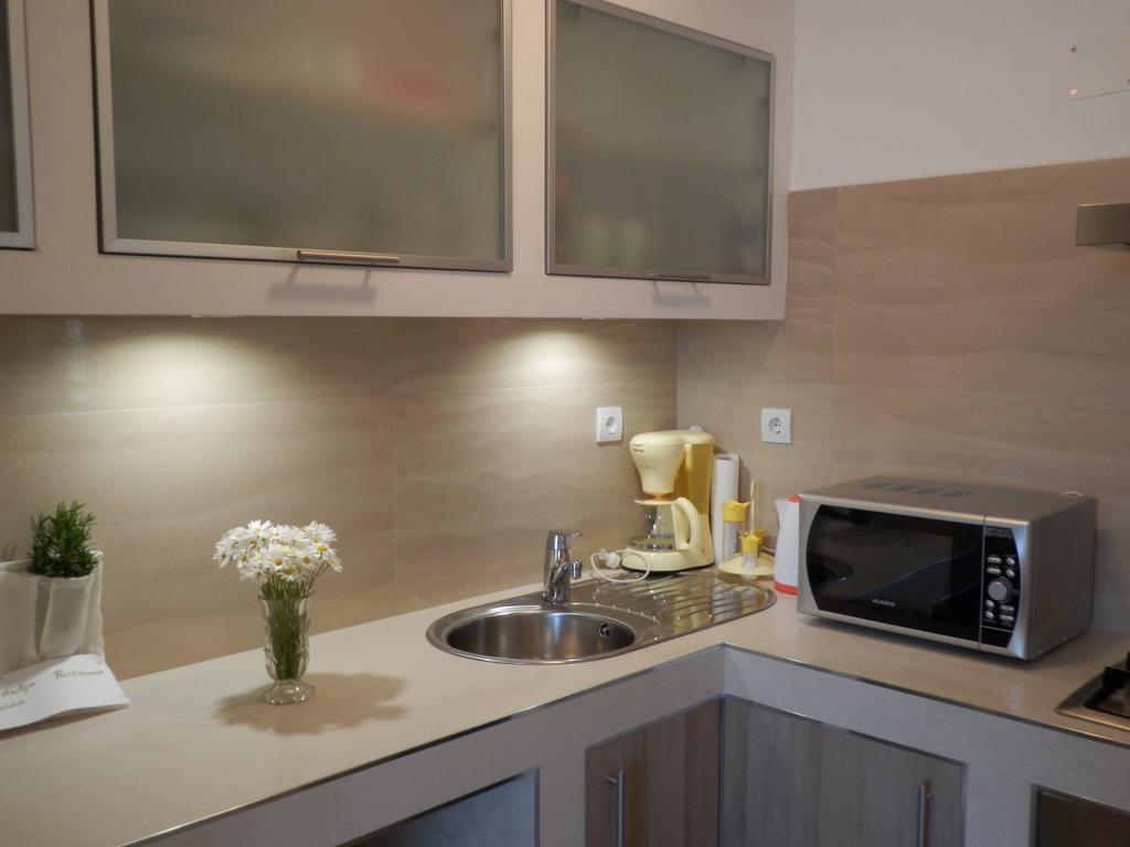 Apartment Andrija Vrbnik Esterno foto